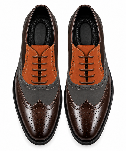 Chaussures Oxford homme à lacets Style Brogue Trocadéro Marron, Gris et Cognac vu de haut sur fond blanc 