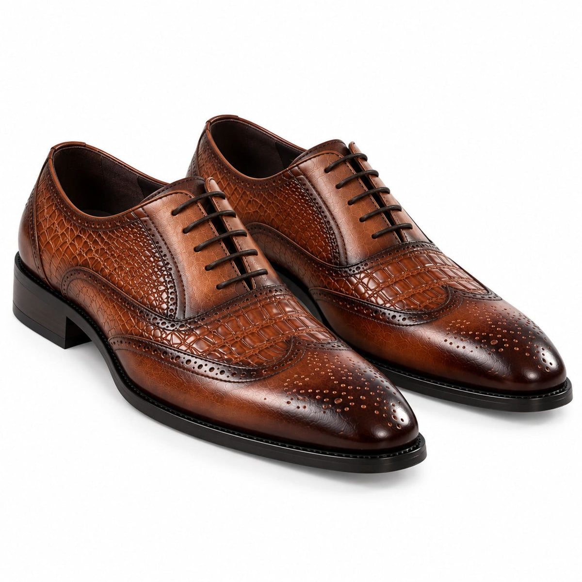 Chaussures Oxford homme à lacets effet crocodile République Marron sur fond blanc 